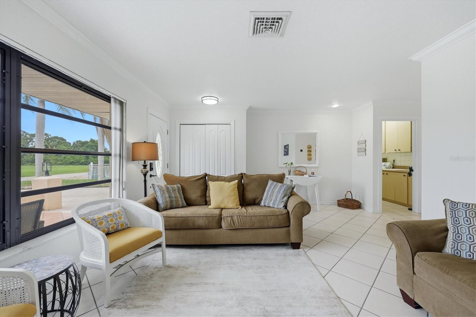 320 SAN RAFAEL AVE — photo 12