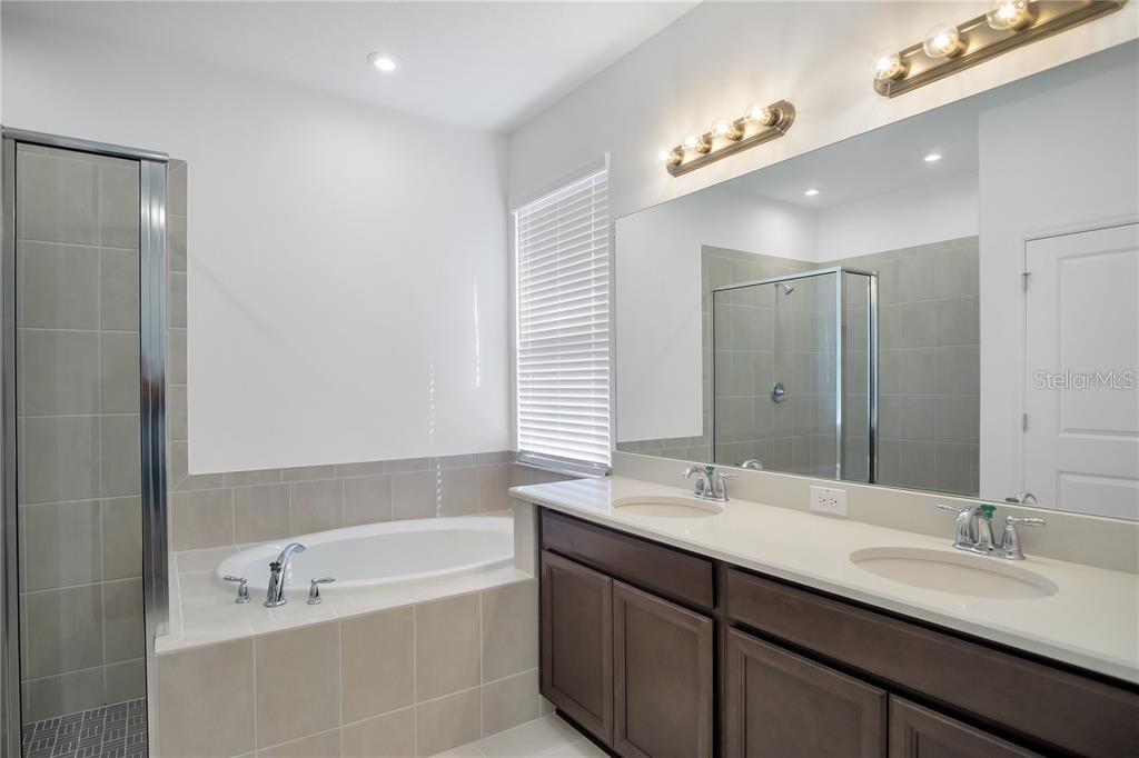 5719 MAIDENSTONE WAY — photo 13