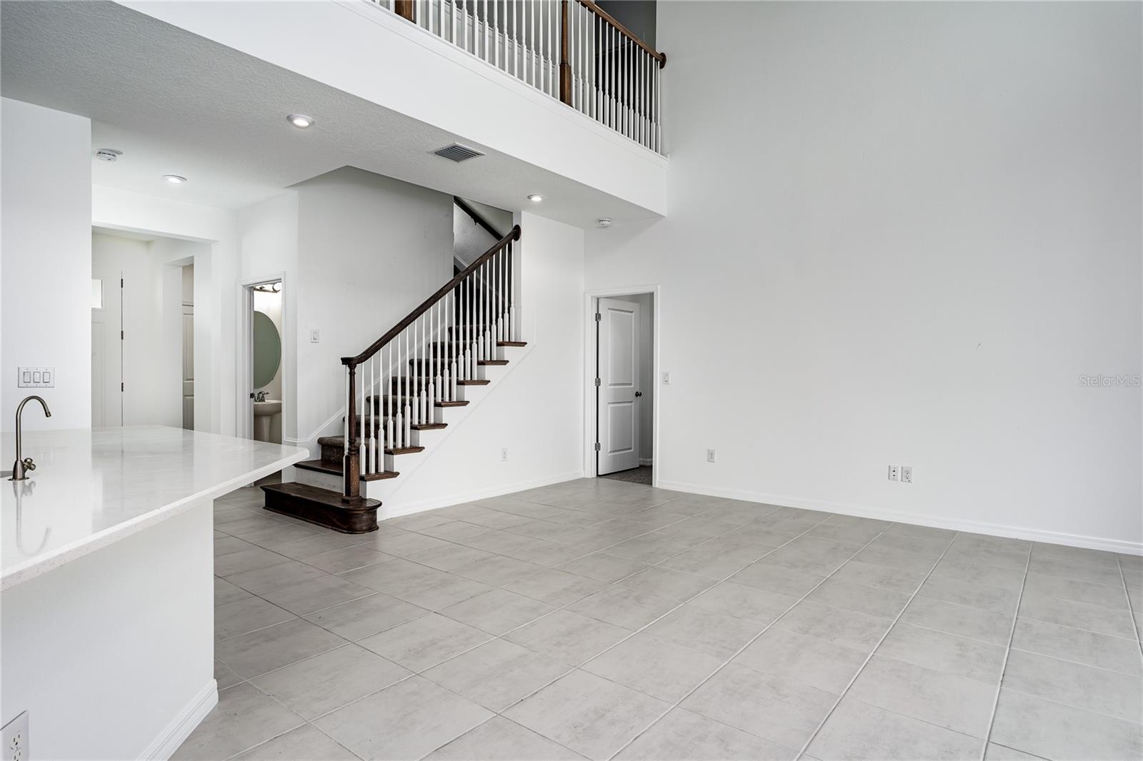 5719 MAIDENSTONE WAY — photo 8