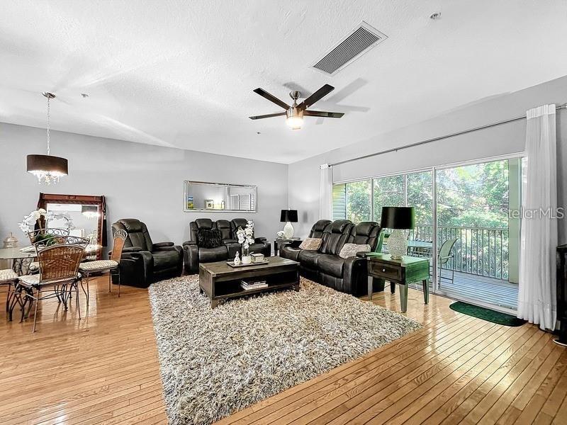 14 SEAGRAPE CIR — photo 8