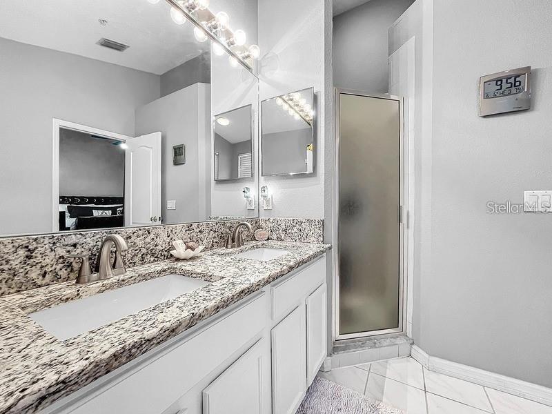 14 SEAGRAPE CIR — photo 39