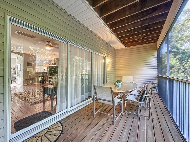 14 SEAGRAPE CIR — photo 27