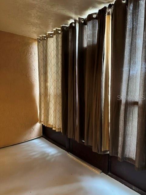 8559 PILGRIM CT — photo 32