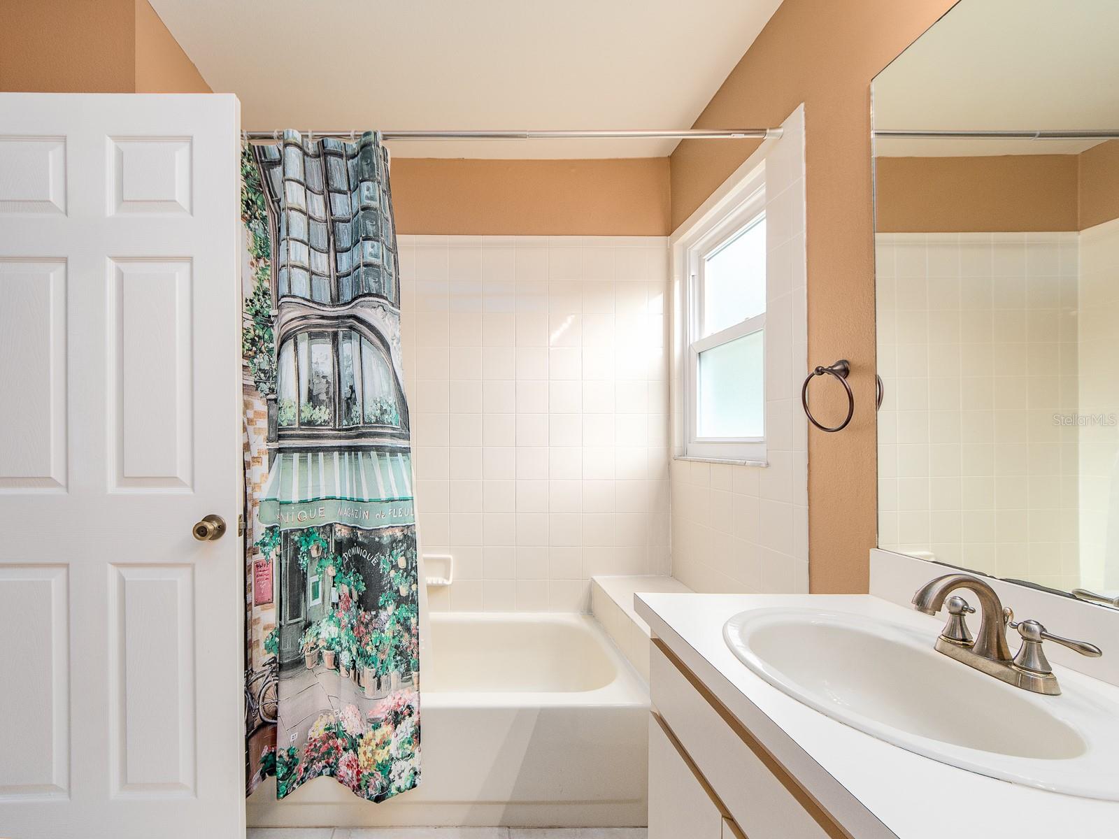 3256 BENTLEY DR — photo 28