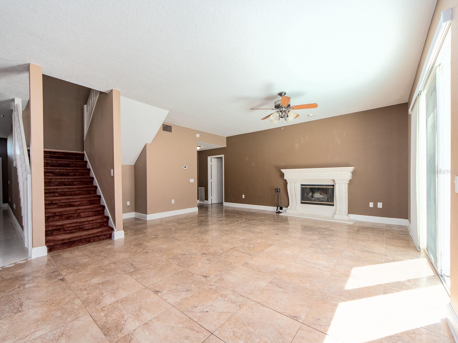 3256 BENTLEY DR — photo 14