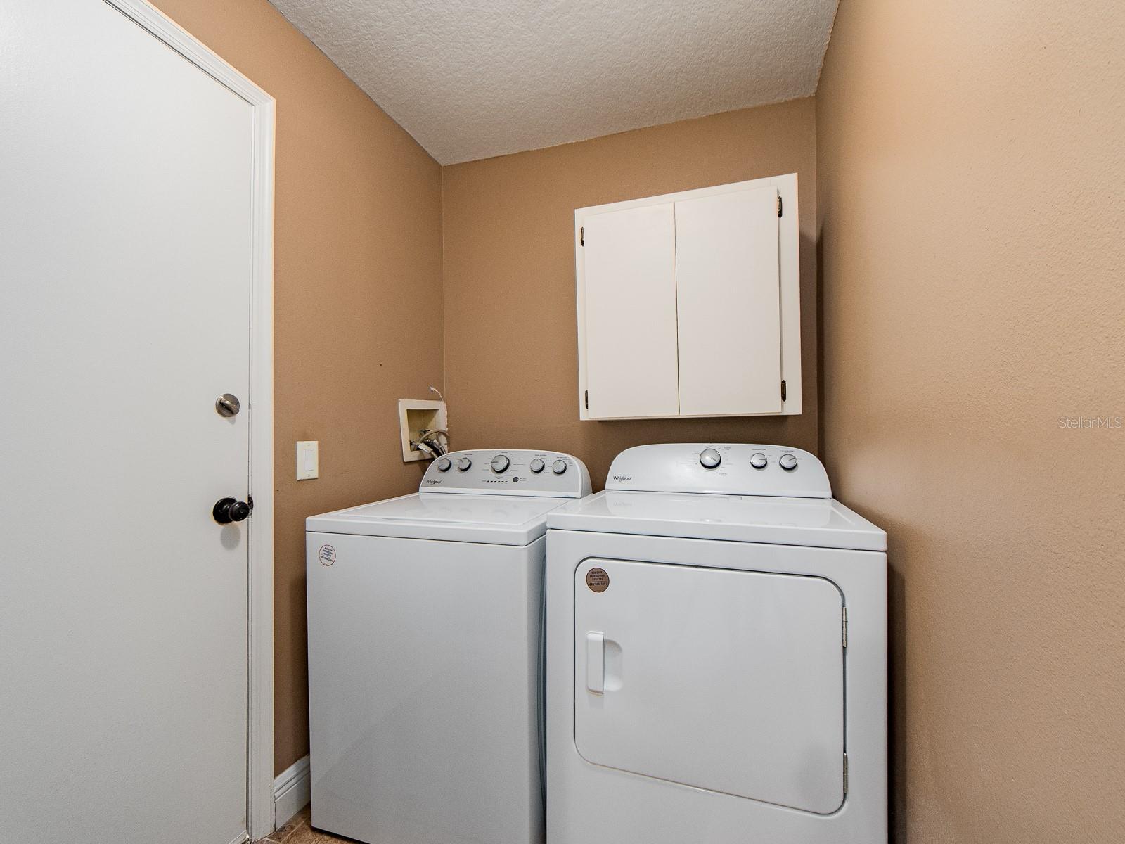 3256 BENTLEY DR — photo 31