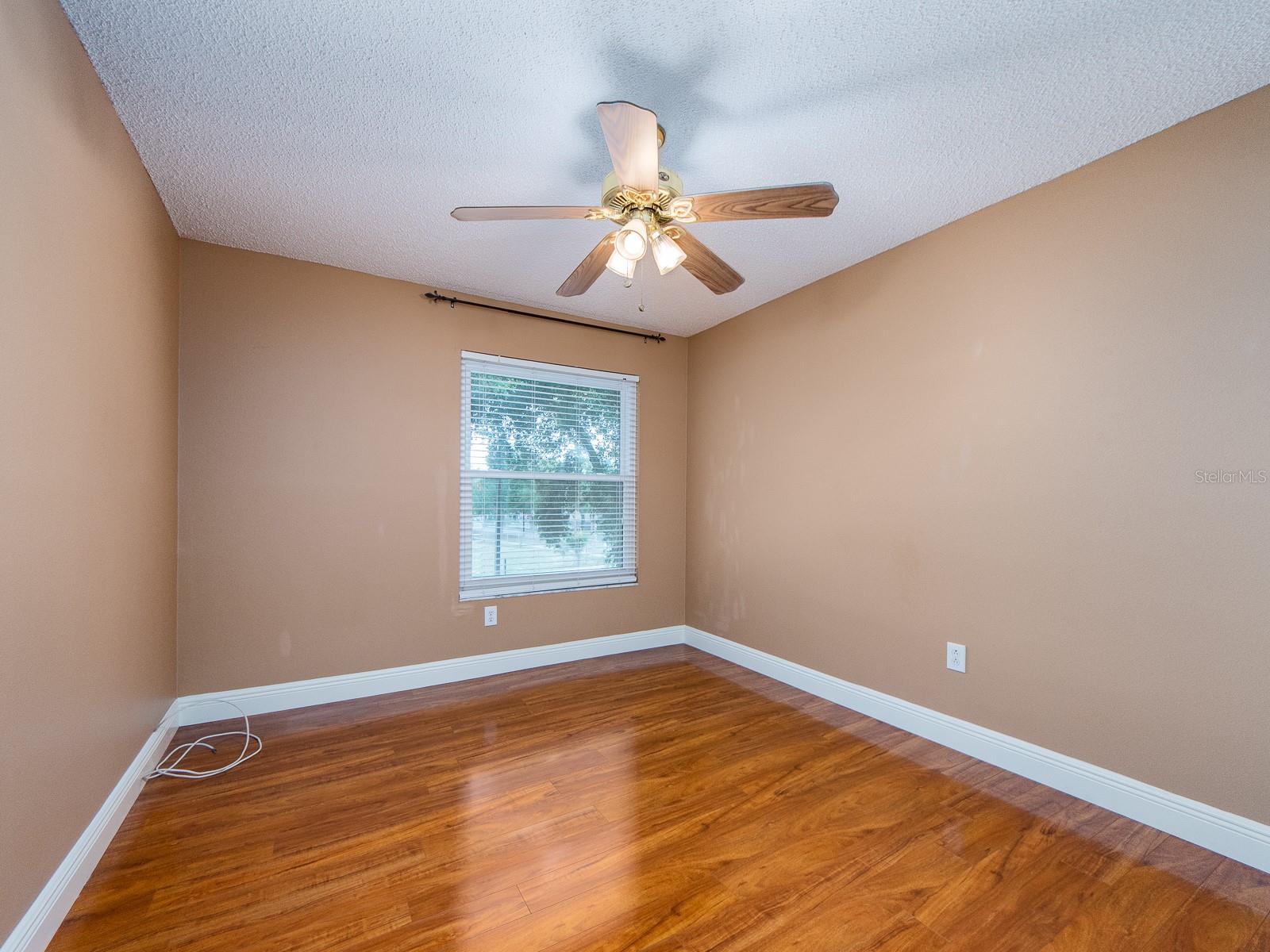 3256 BENTLEY DR — photo 26
