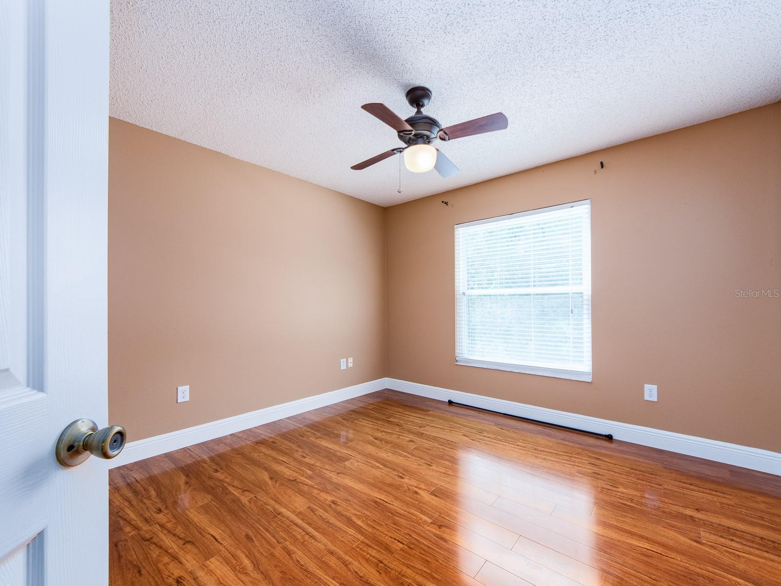 3256 BENTLEY DR — photo 25