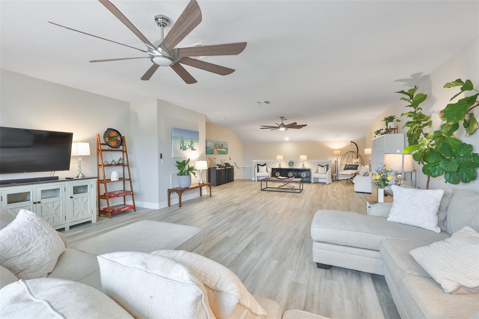 18824 ALDER GLEN DR — photo 44