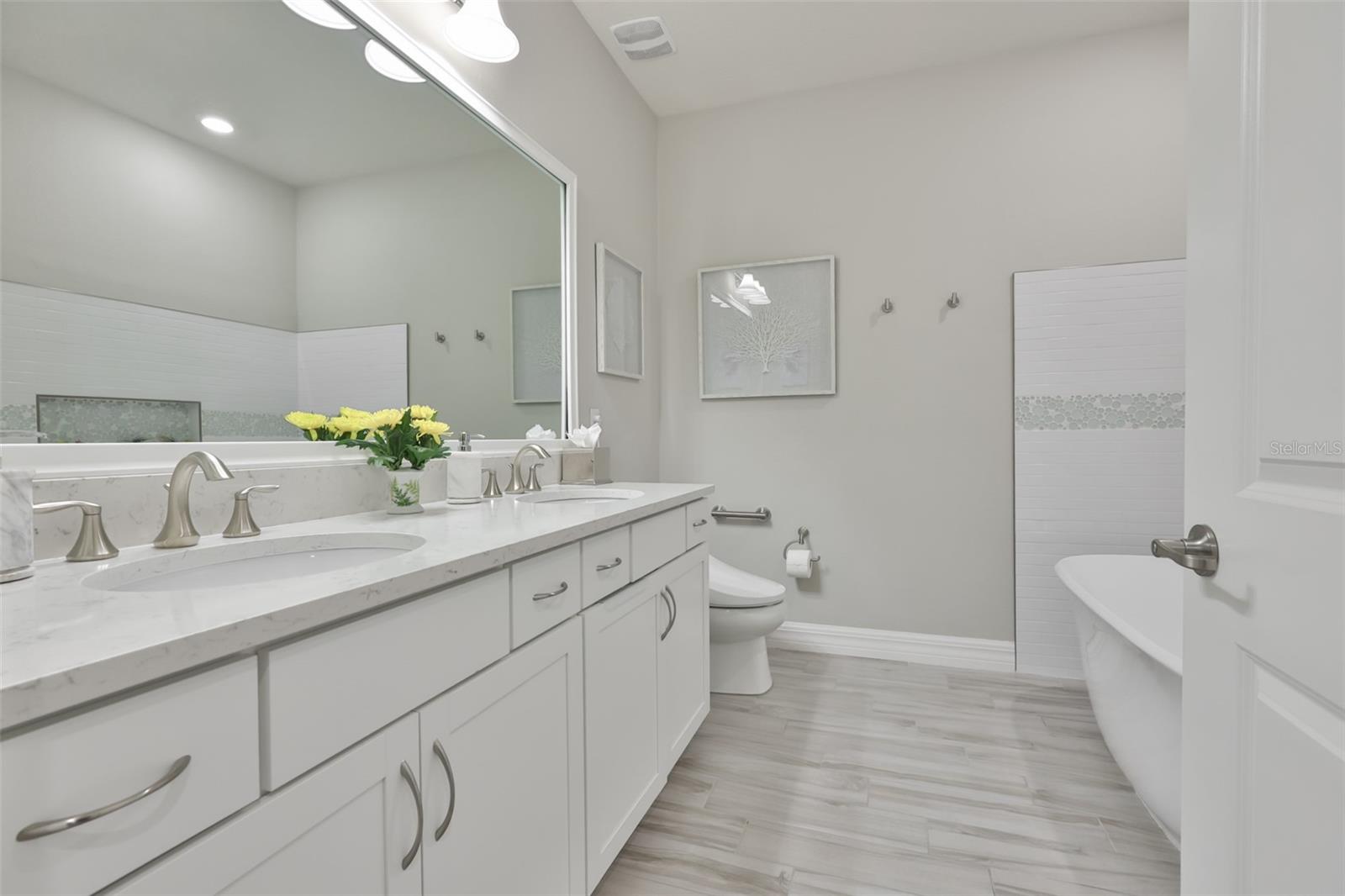 18824 ALDER GLEN DR — photo 8