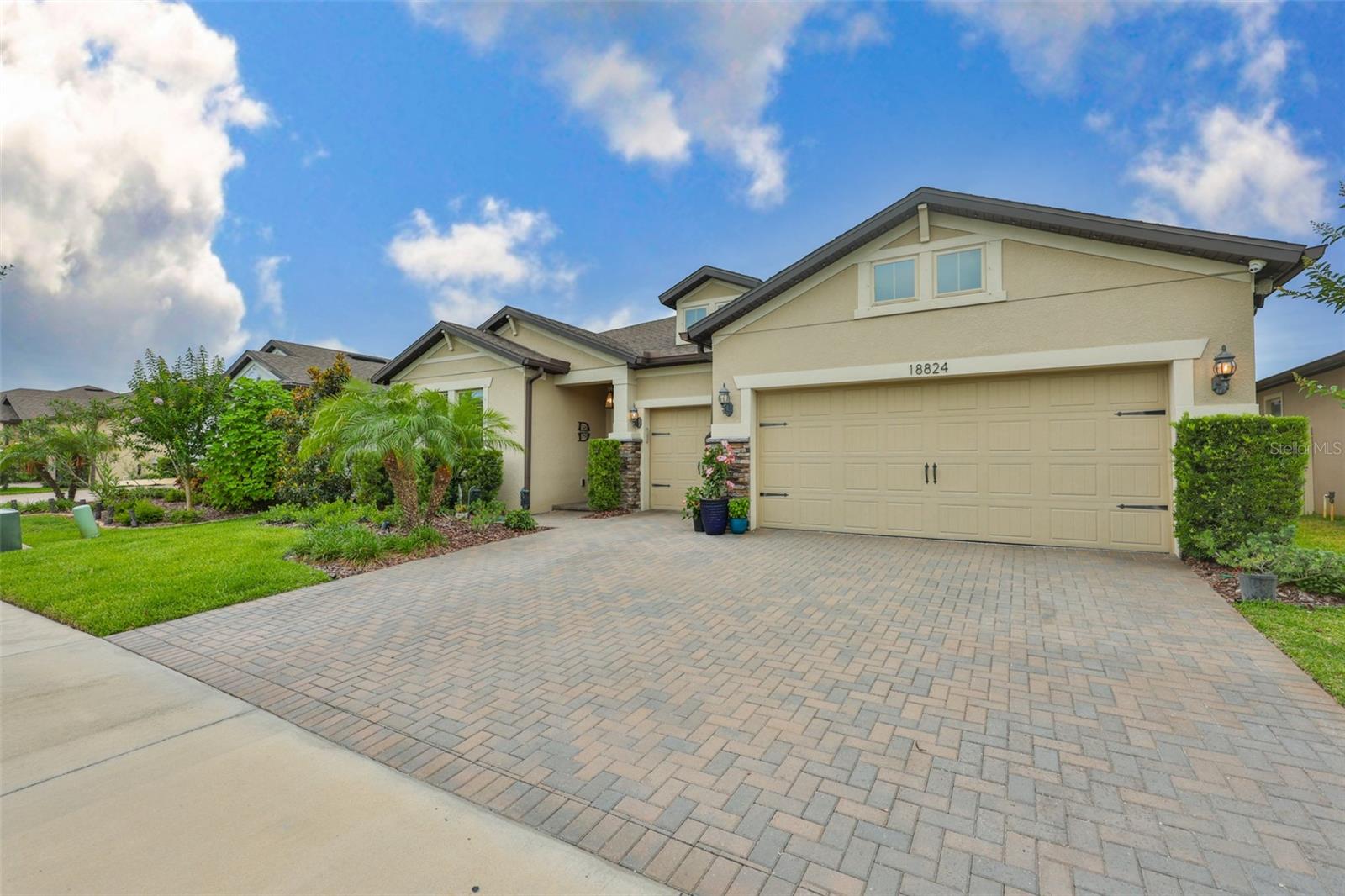 18824 ALDER GLEN DR — photo 3
