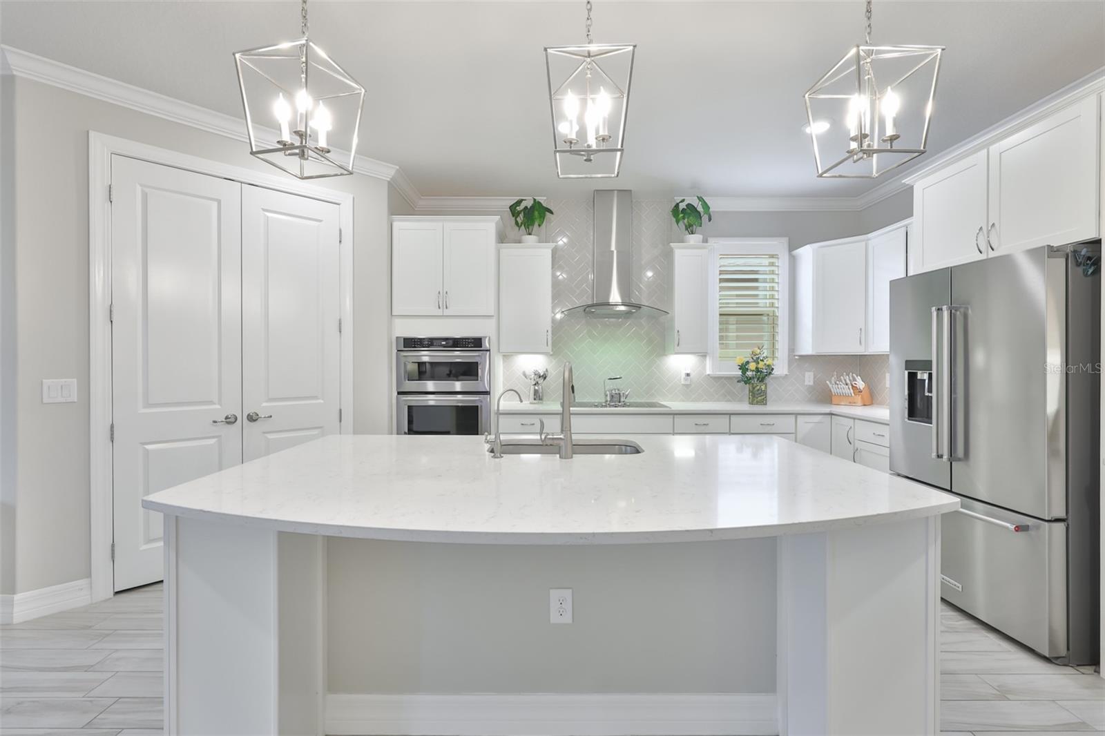 18824 ALDER GLEN DR — photo 31