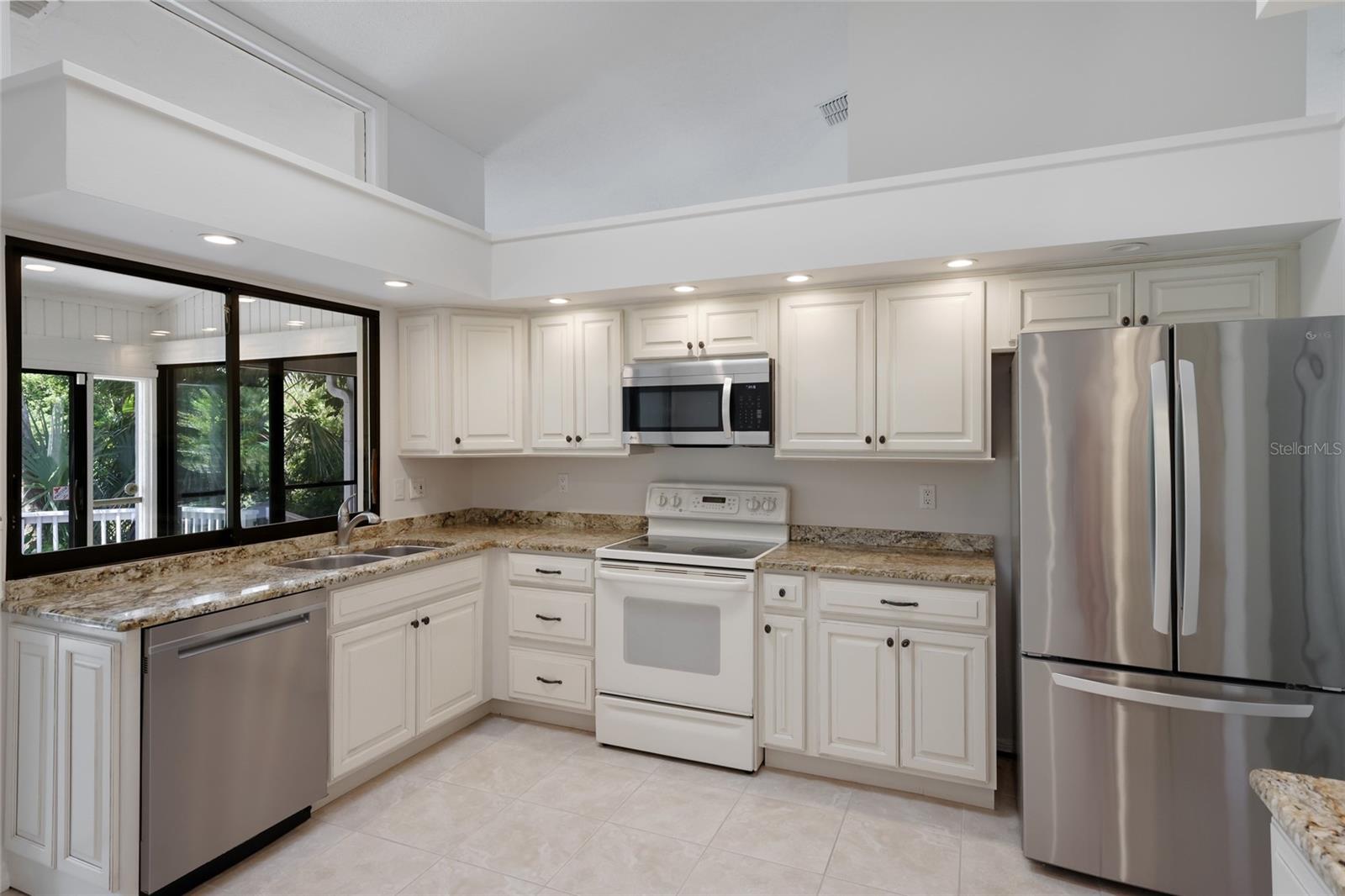 851 FAULKWOOD CT — photo 14