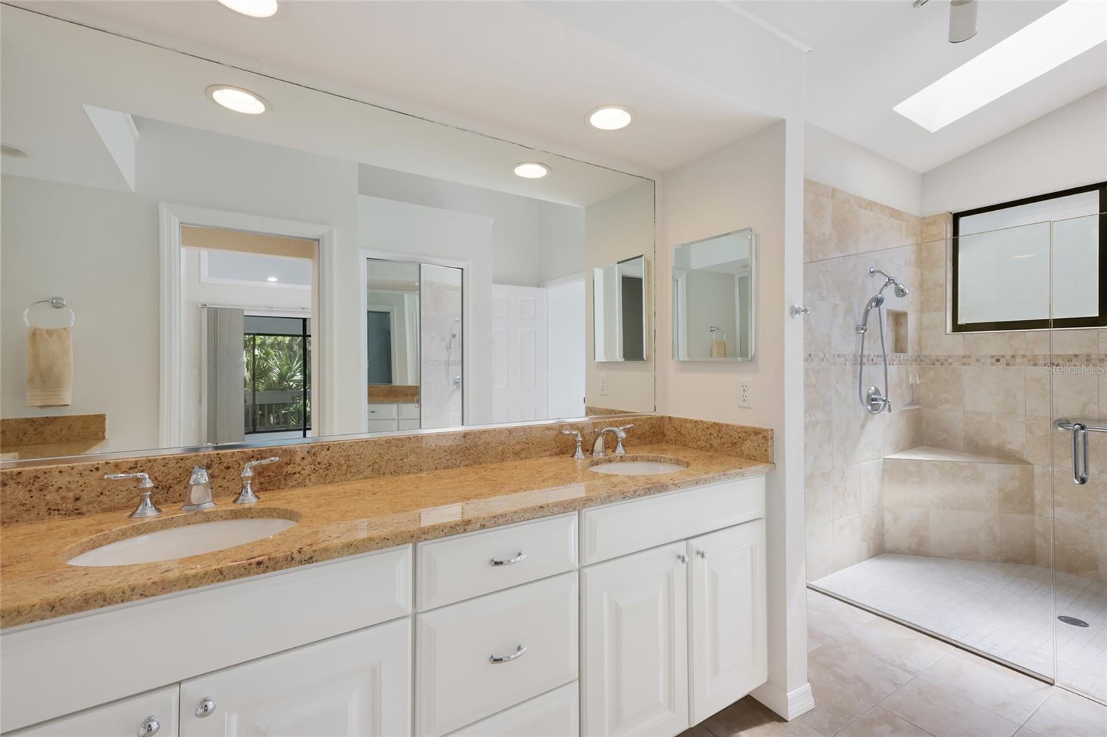 851 FAULKWOOD CT — photo 19