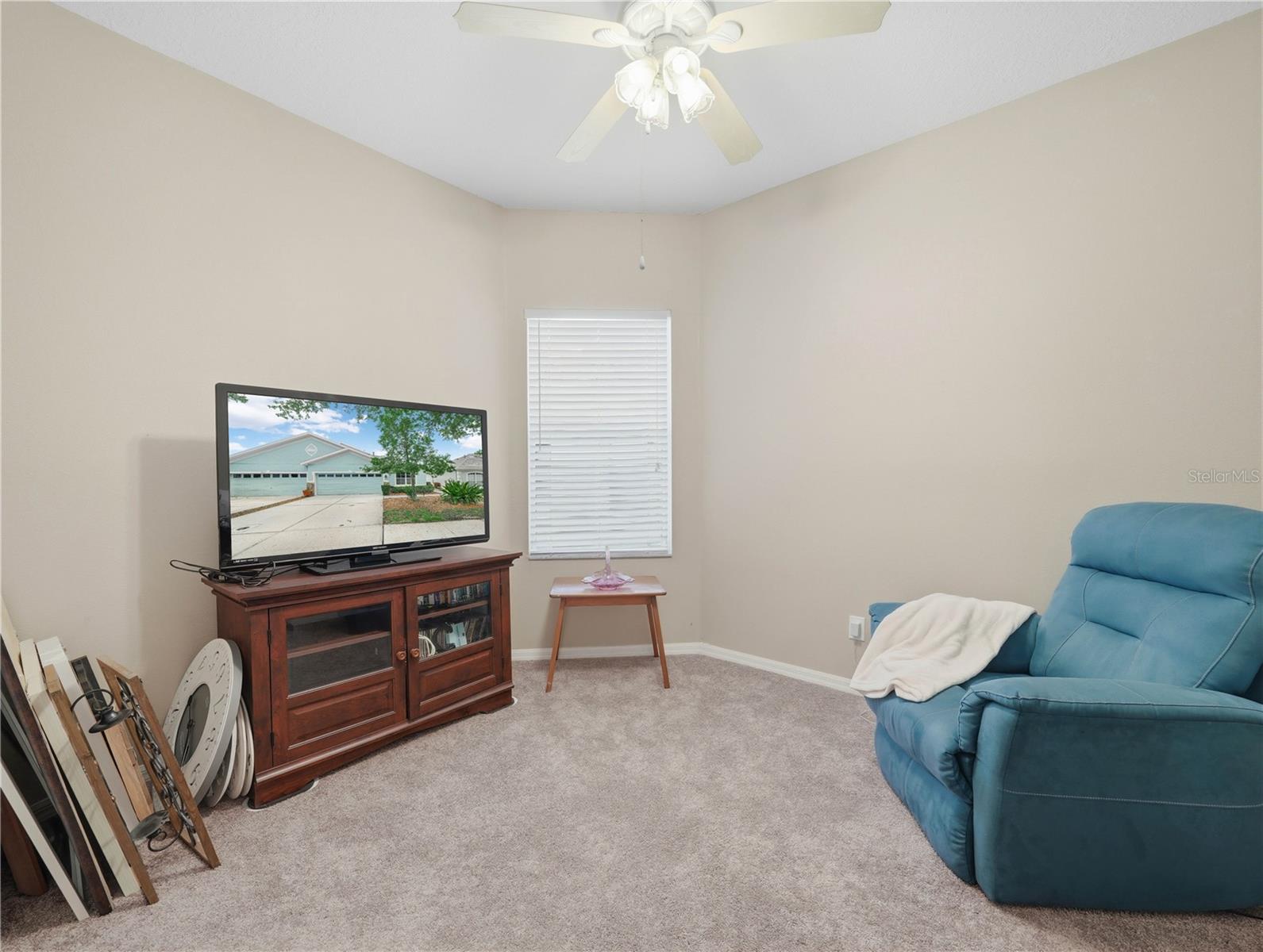 6936 SURREY OAK DR — photo 14