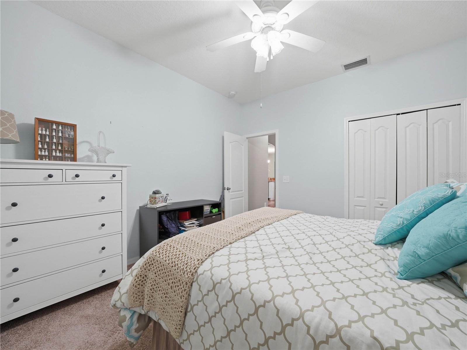 6936 SURREY OAK DR — photo 17