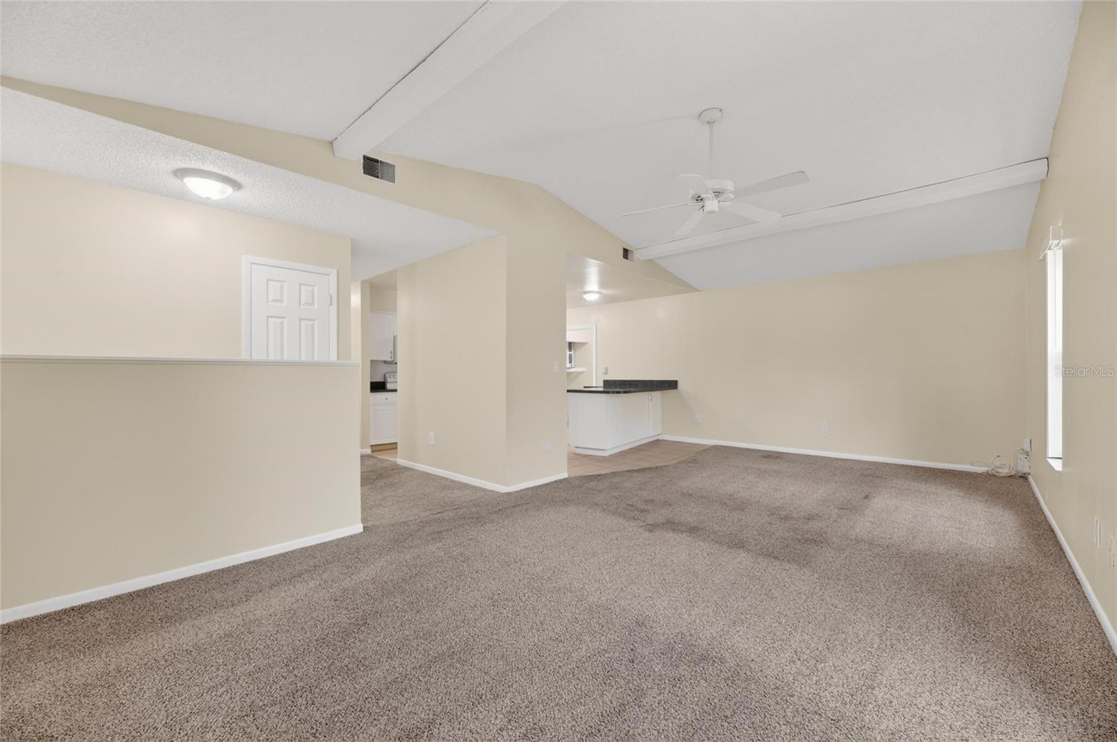 5001 WHITEWAY DR — photo 9