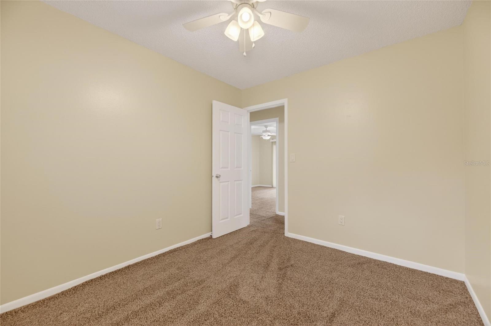 5001 WHITEWAY DR — photo 19