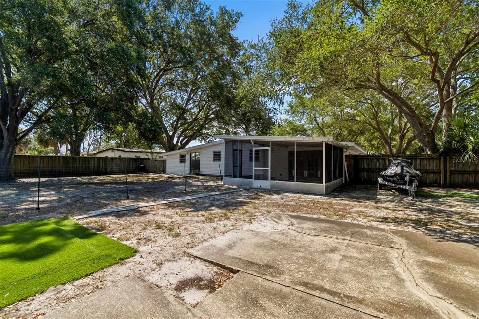 4437 W BAY AVE — photo 32