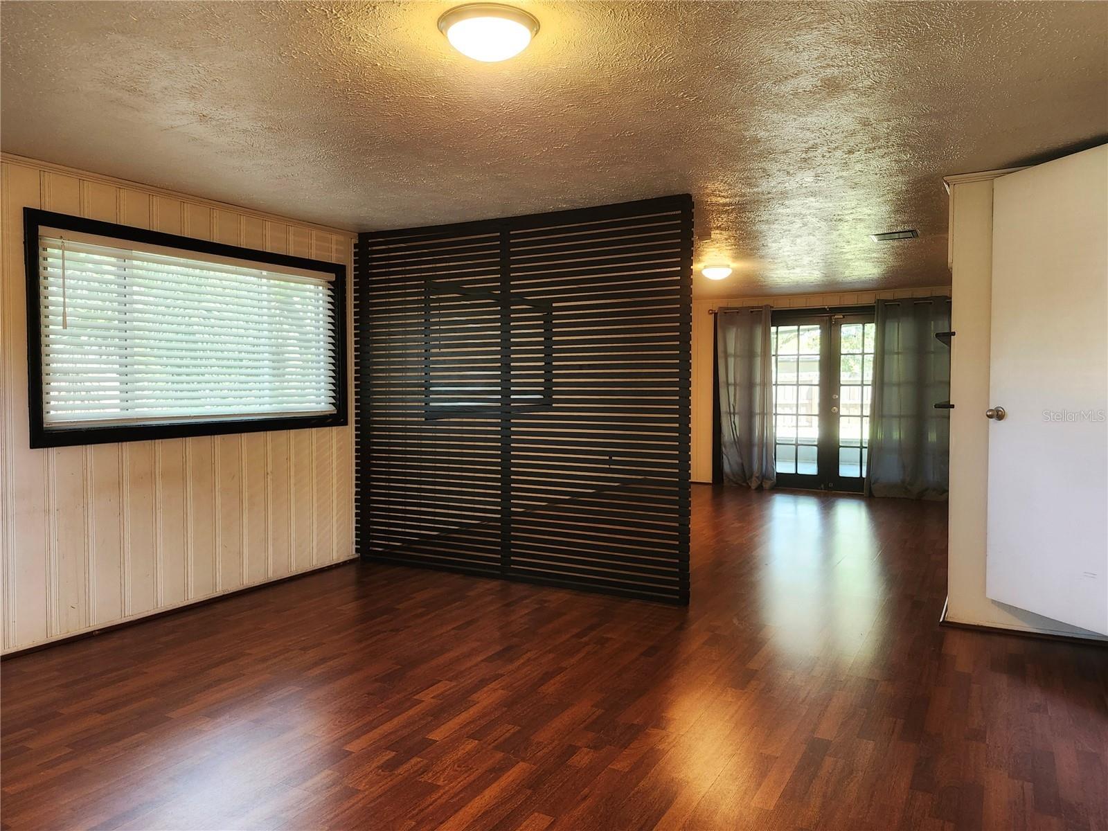 4437 W BAY AVE — photo 42