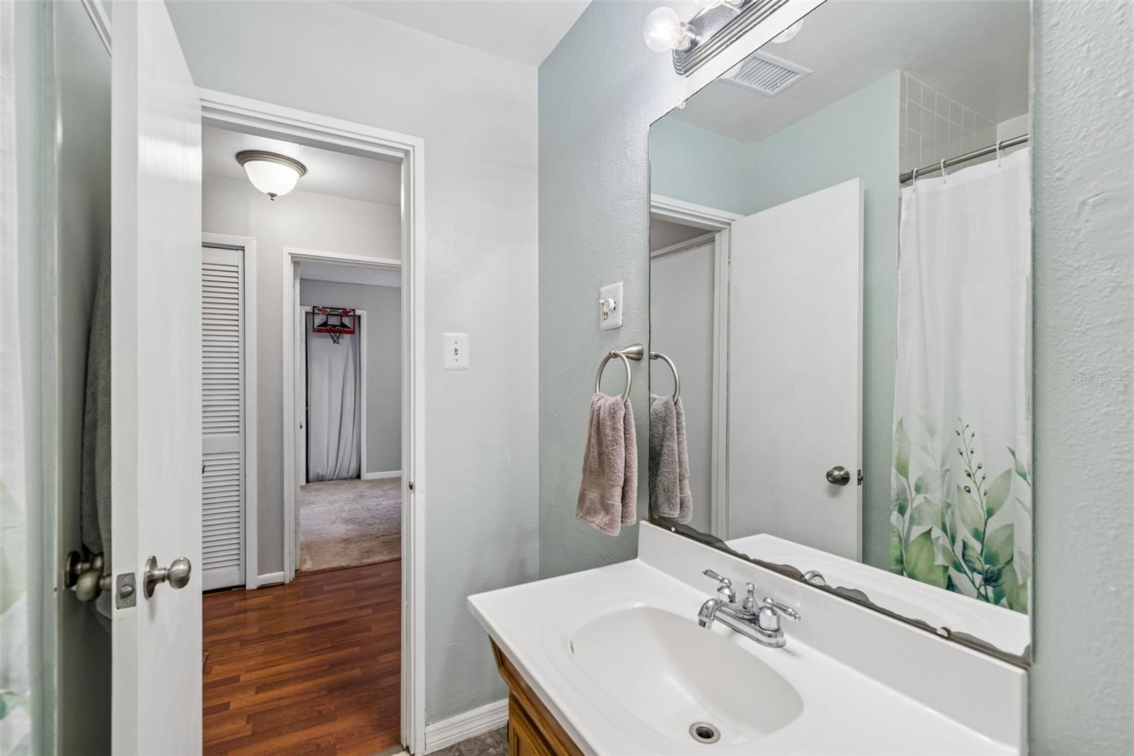 4437 W BAY AVE — photo 22