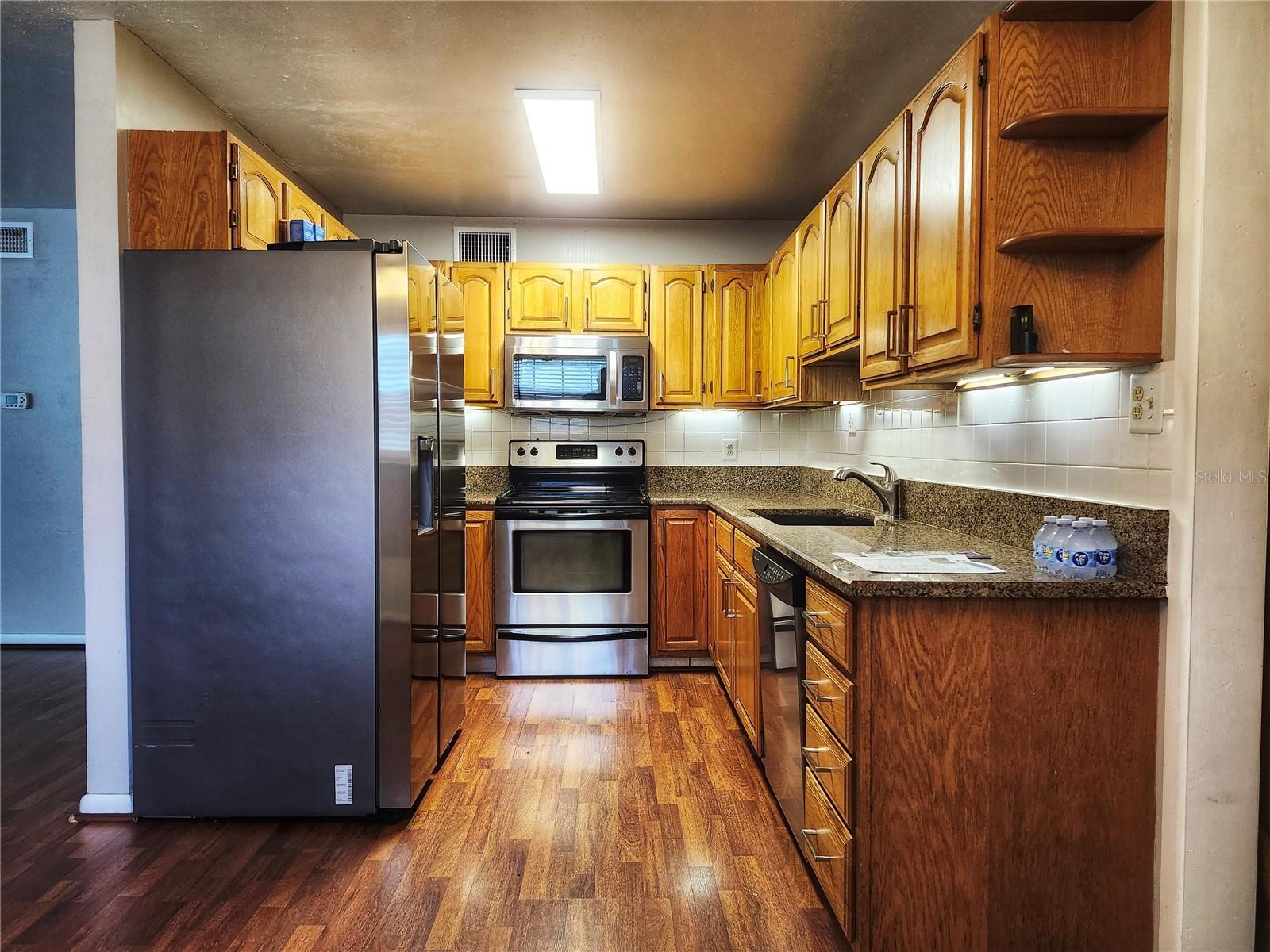 4437 W BAY AVE — photo 46