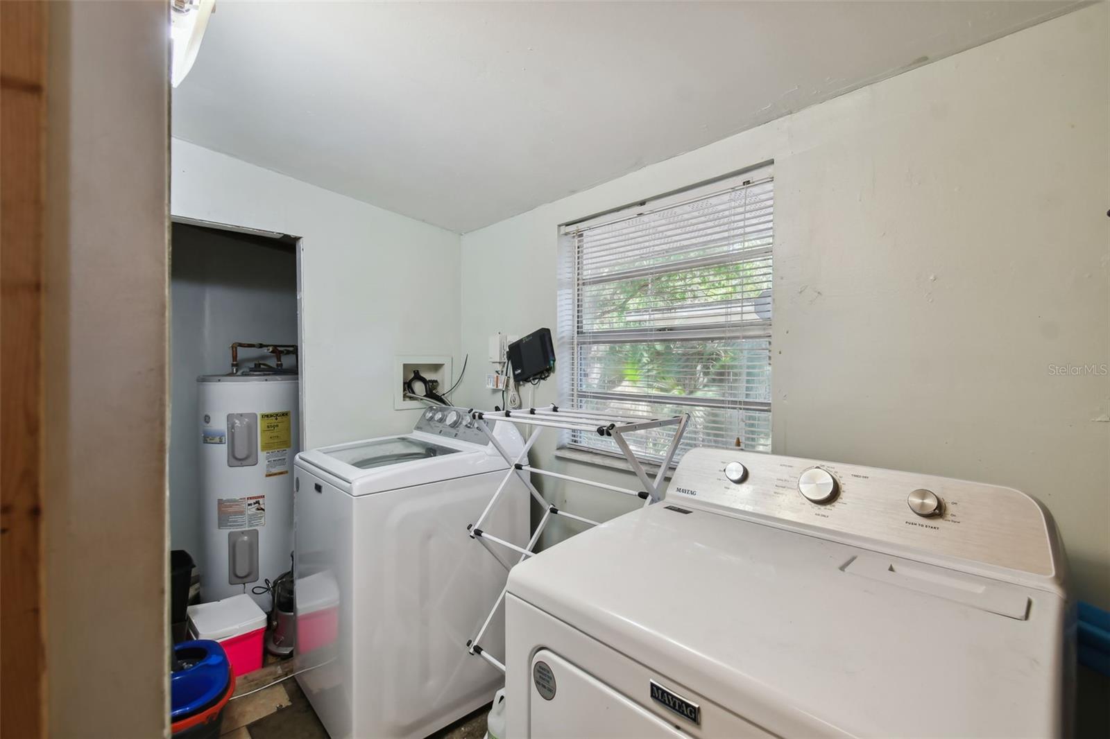 4437 W BAY AVE — photo 26