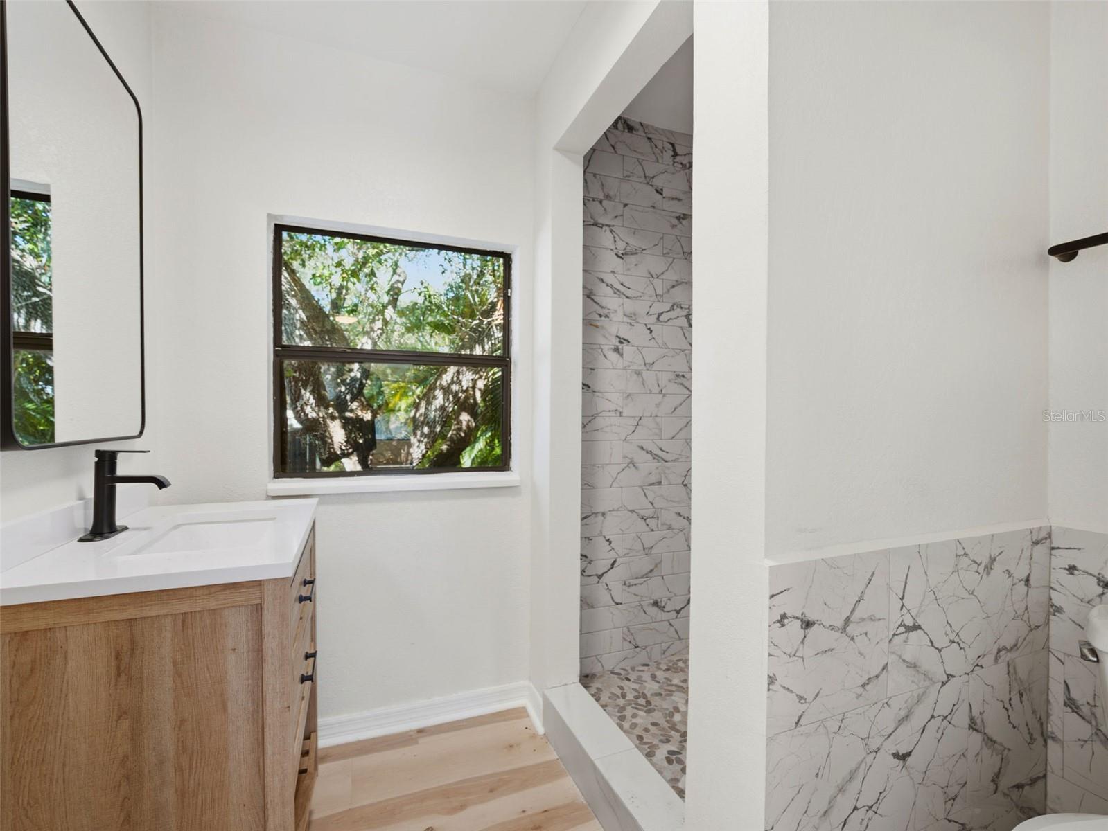 2607 W WYOMING AVE — photo 31