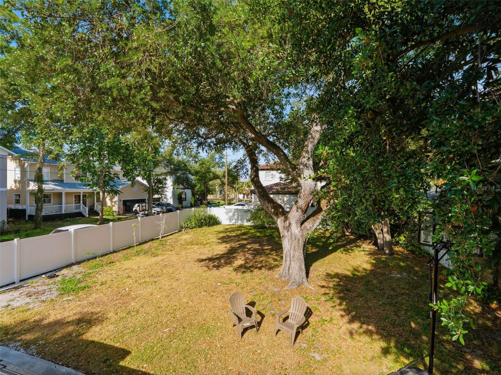2607 W WYOMING AVE — photo 24