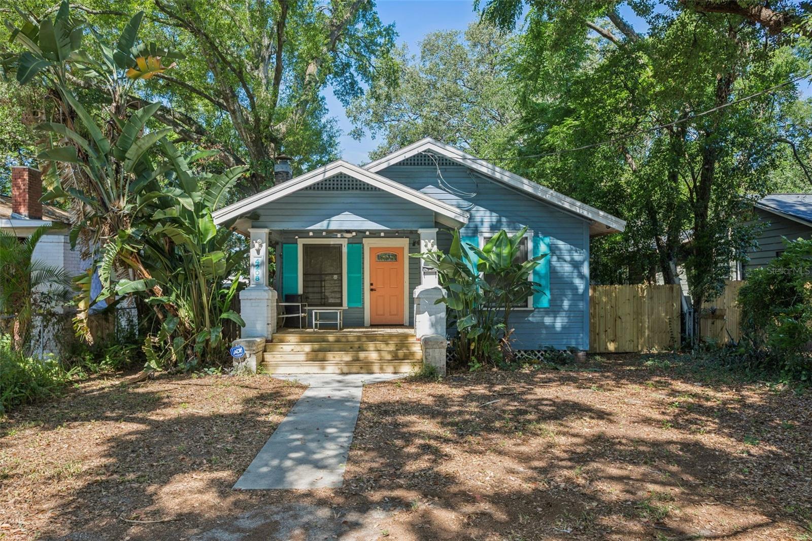 4208 N MARGUERITE — photo 2