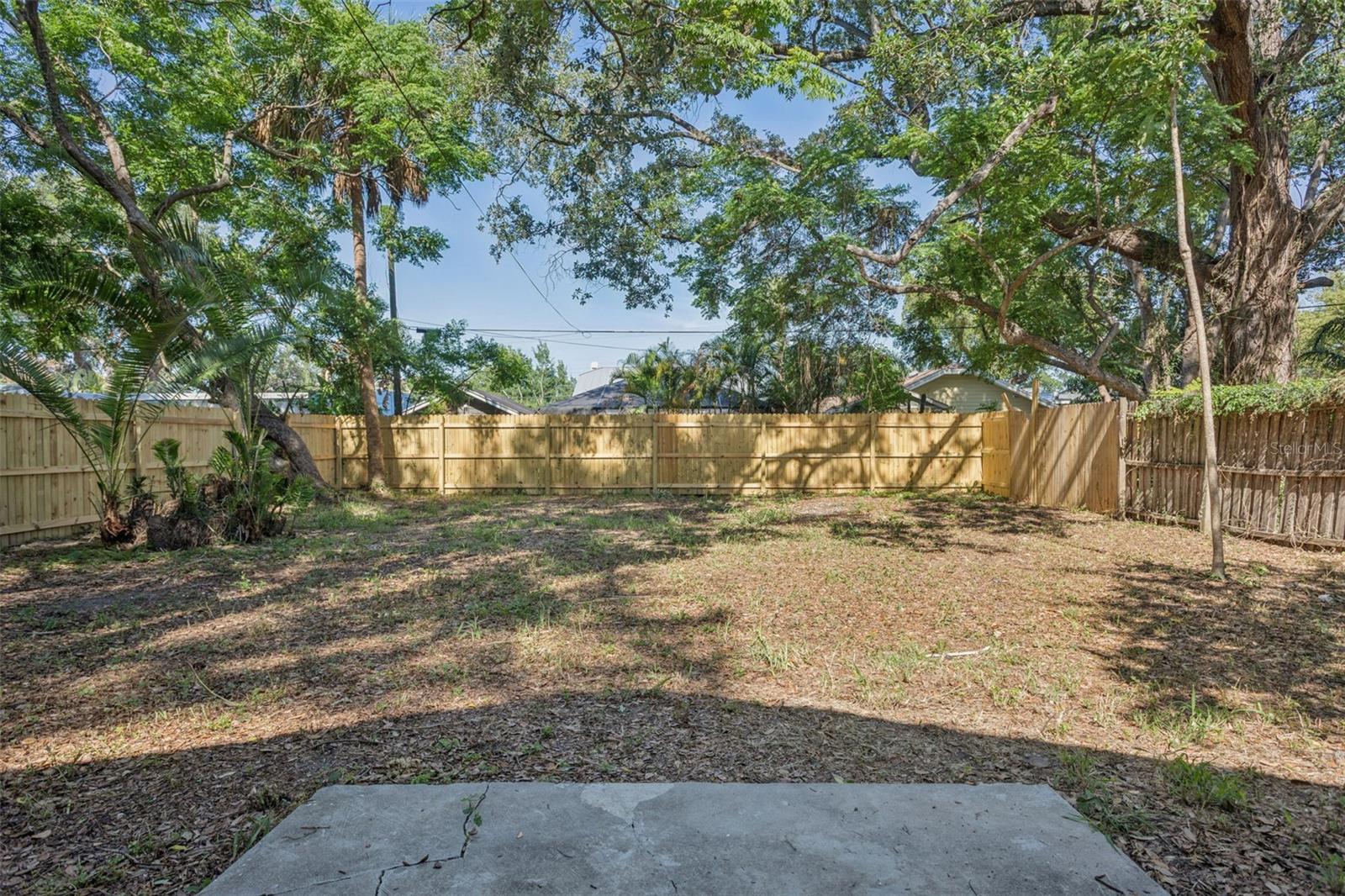 4208 N MARGUERITE — photo 21
