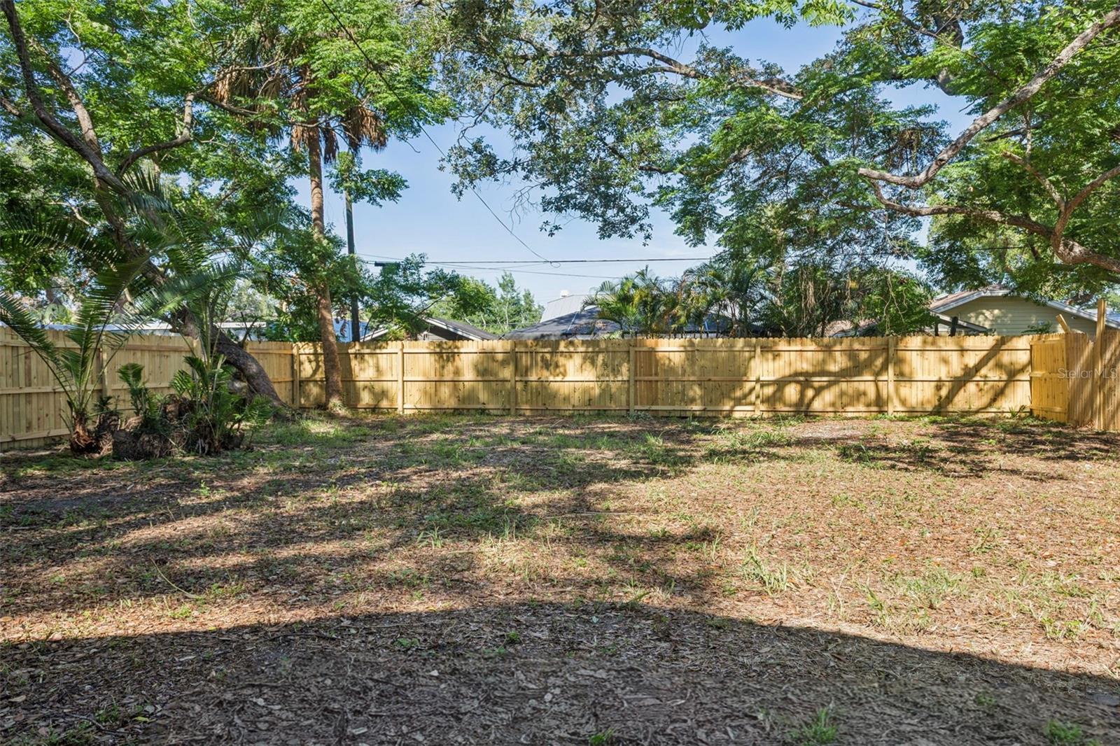 4208 N MARGUERITE — photo 24