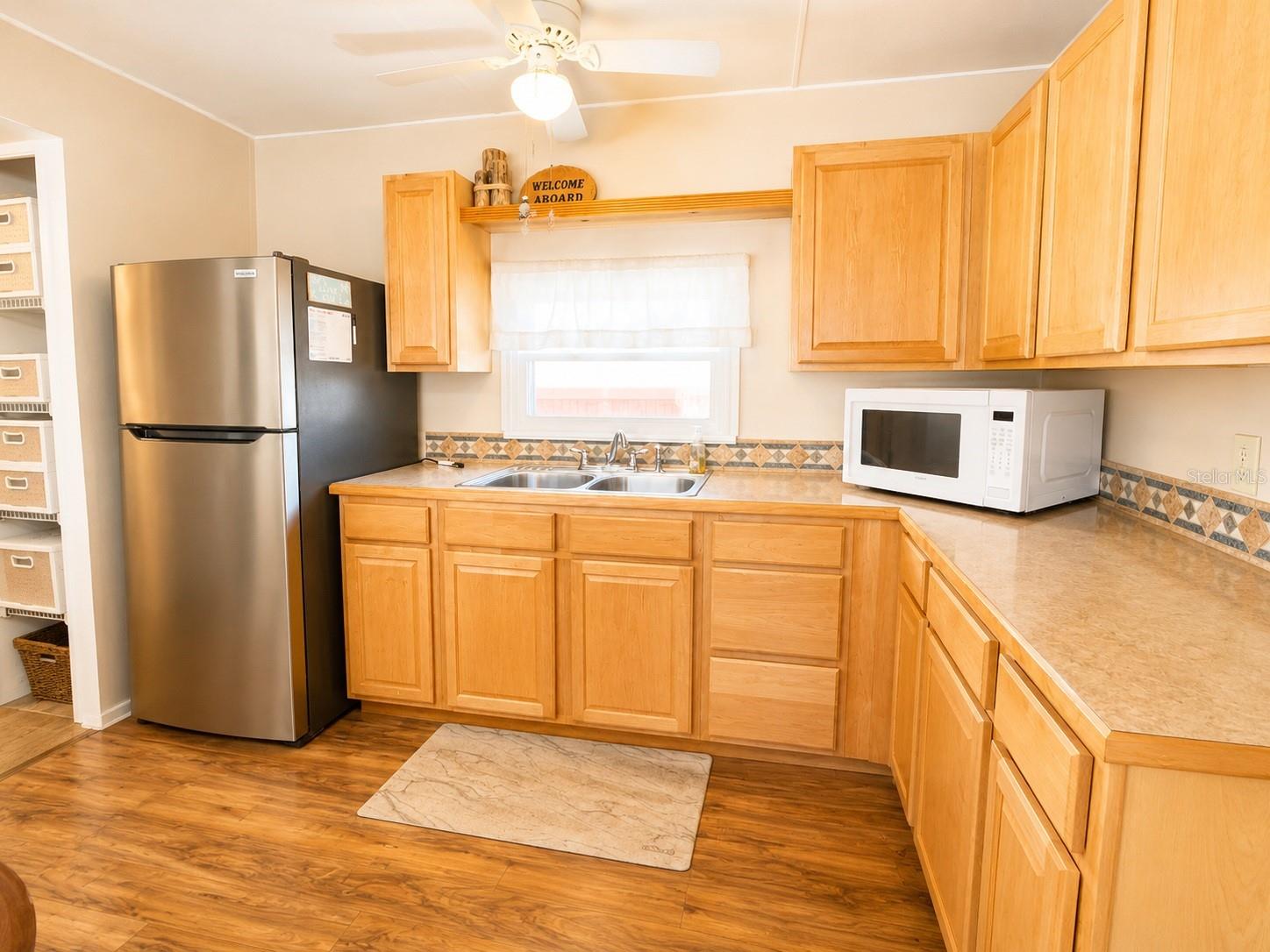 6921 MARLIN LN — photo 10