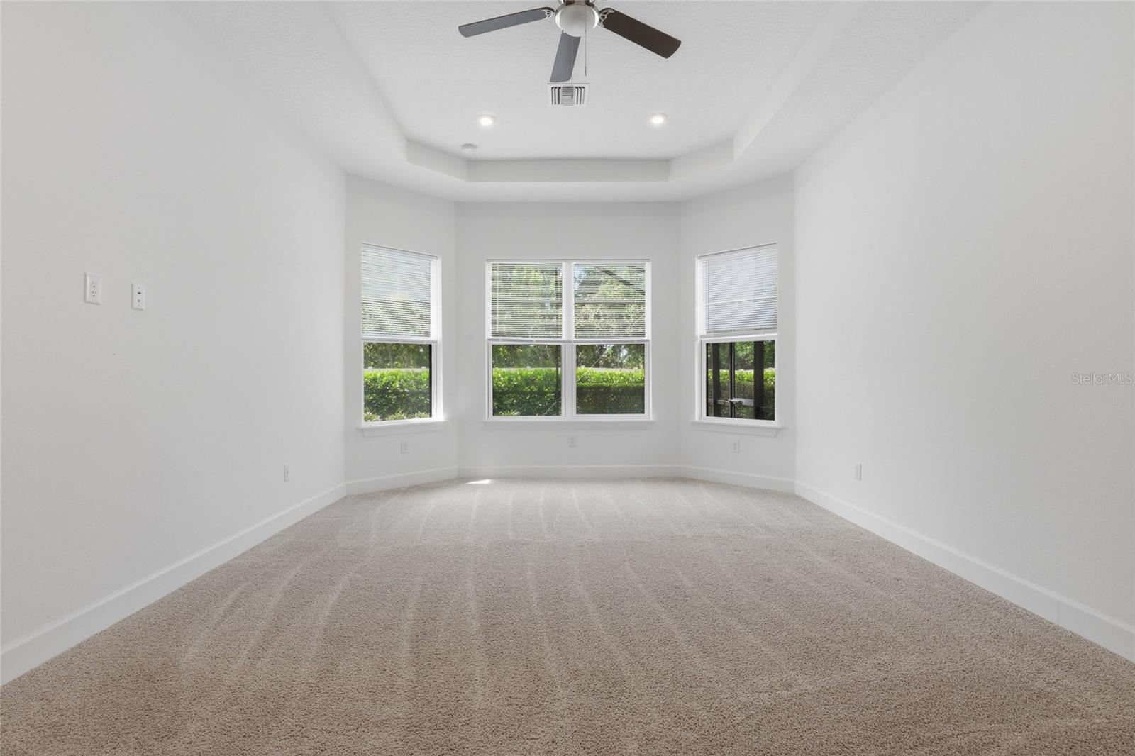 5617 SCARLOTTI ST — photo 19