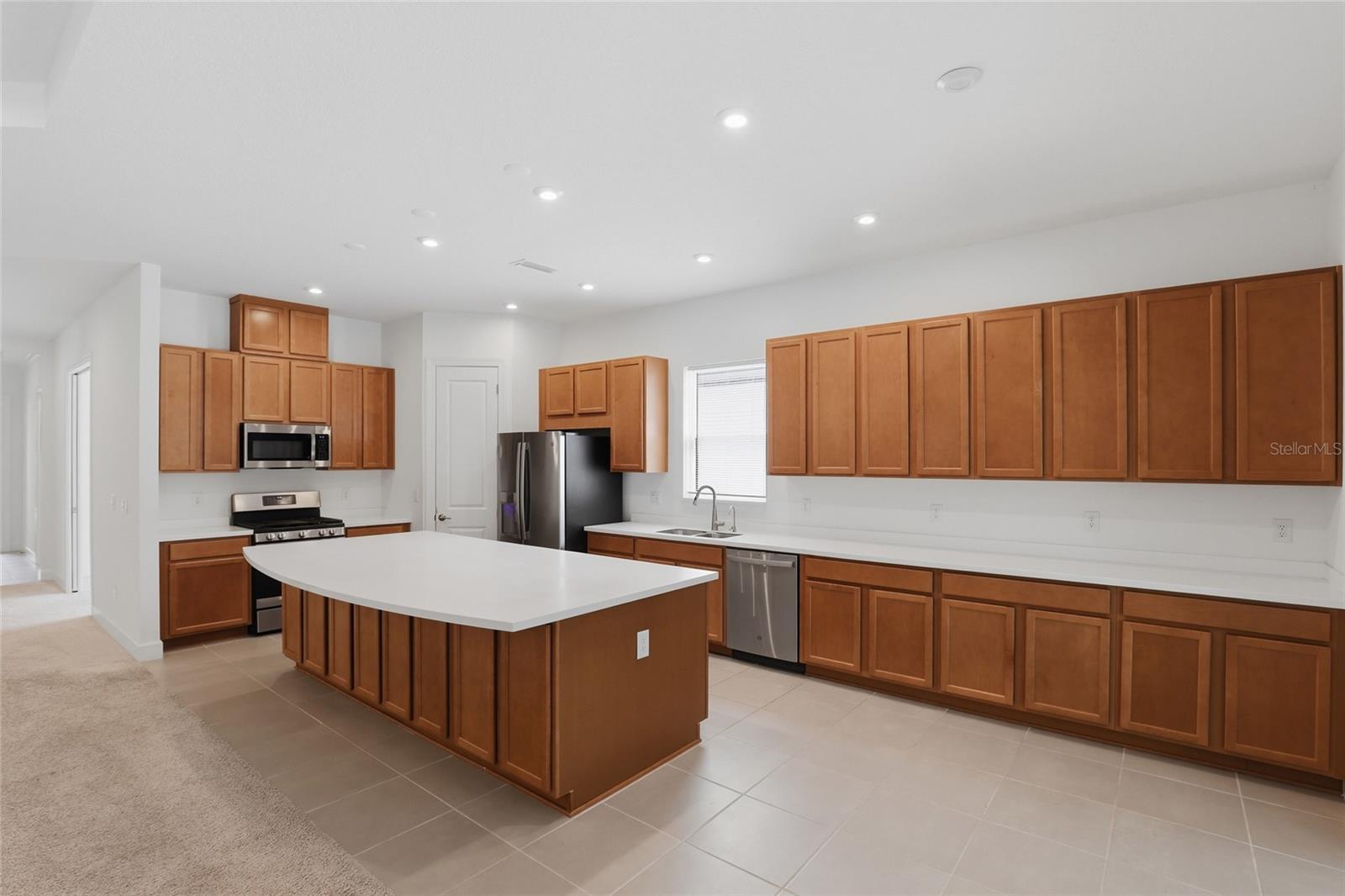 5617 SCARLOTTI ST — photo 14