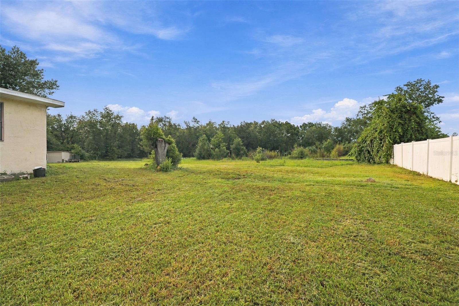 4527 REDCOAT DR — photo 24