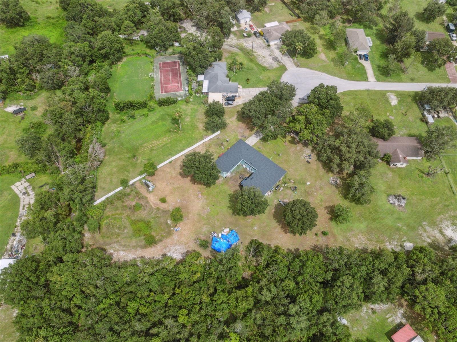 4527 REDCOAT DR — photo 26