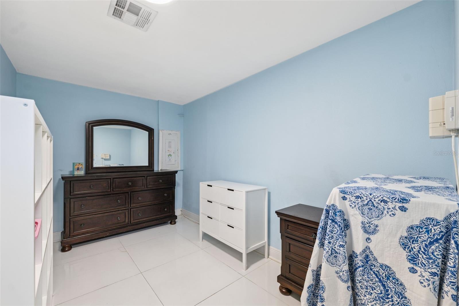 4527 REDCOAT DR — photo 16