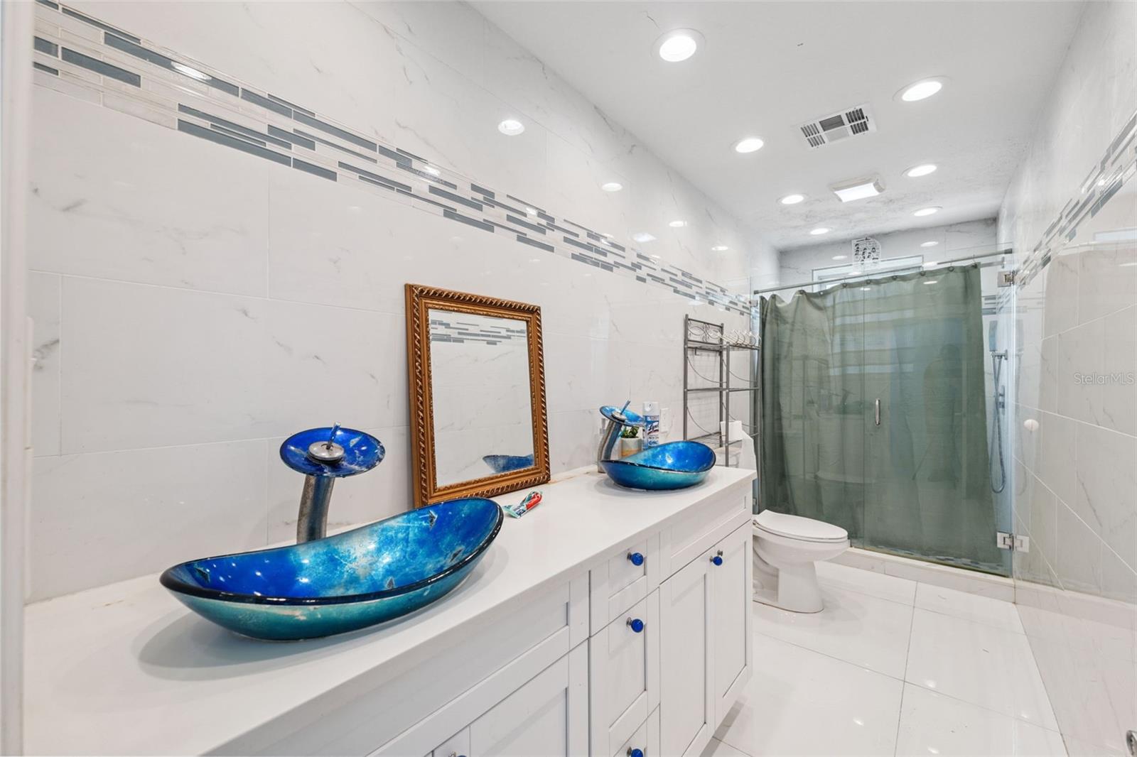 4527 REDCOAT DR — photo 14
