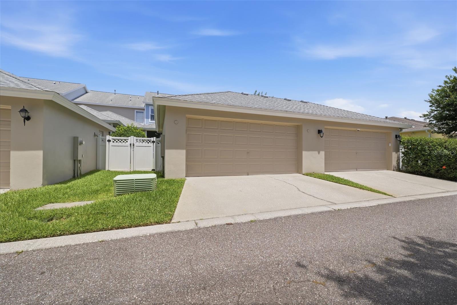 10016 BENTLEY WAY — photo 38