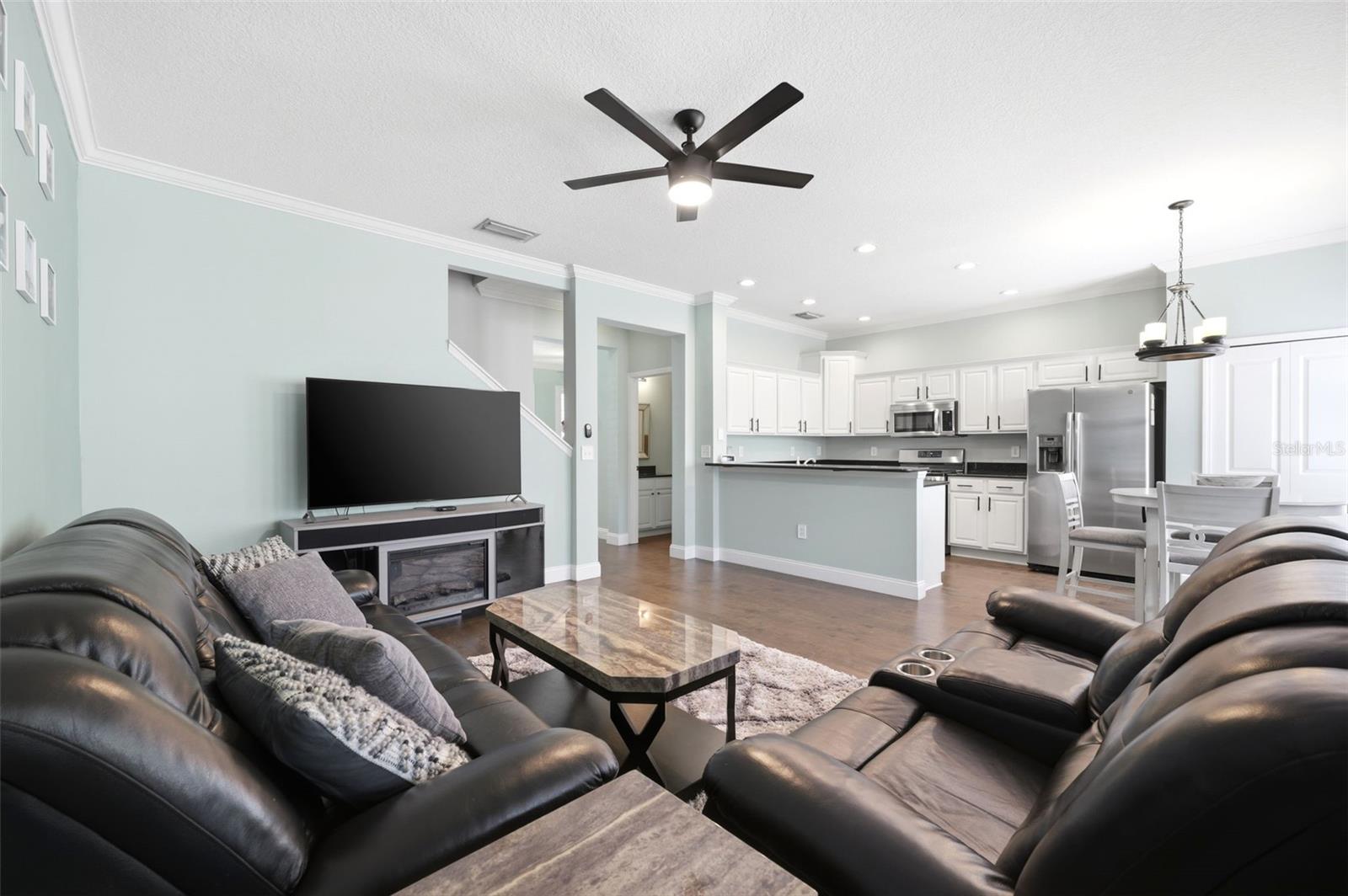 10016 BENTLEY WAY — photo 9