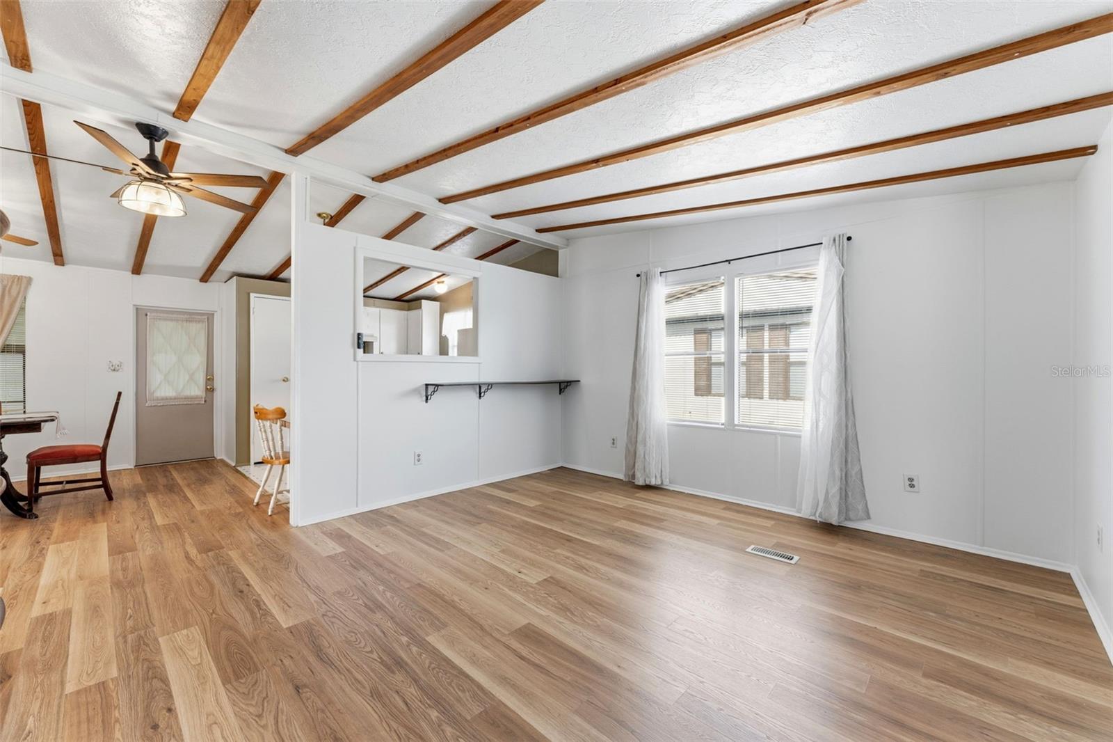 34334 COUNTRYSIDE DR — photo 6