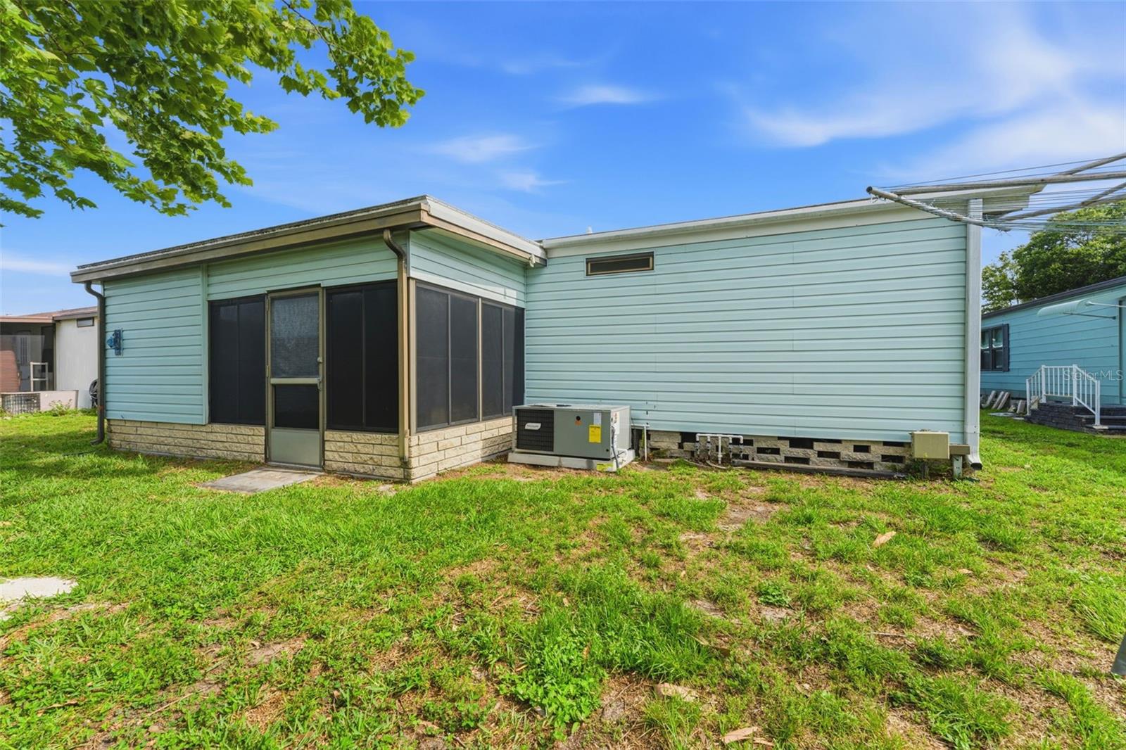 34334 COUNTRYSIDE DR — photo 31