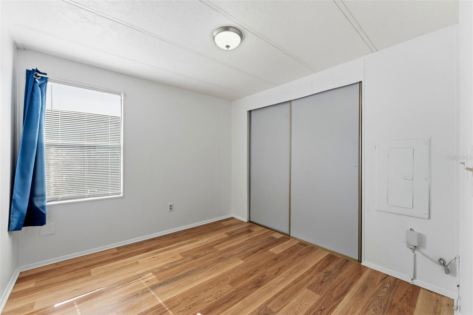 34334 COUNTRYSIDE DR — photo 25
