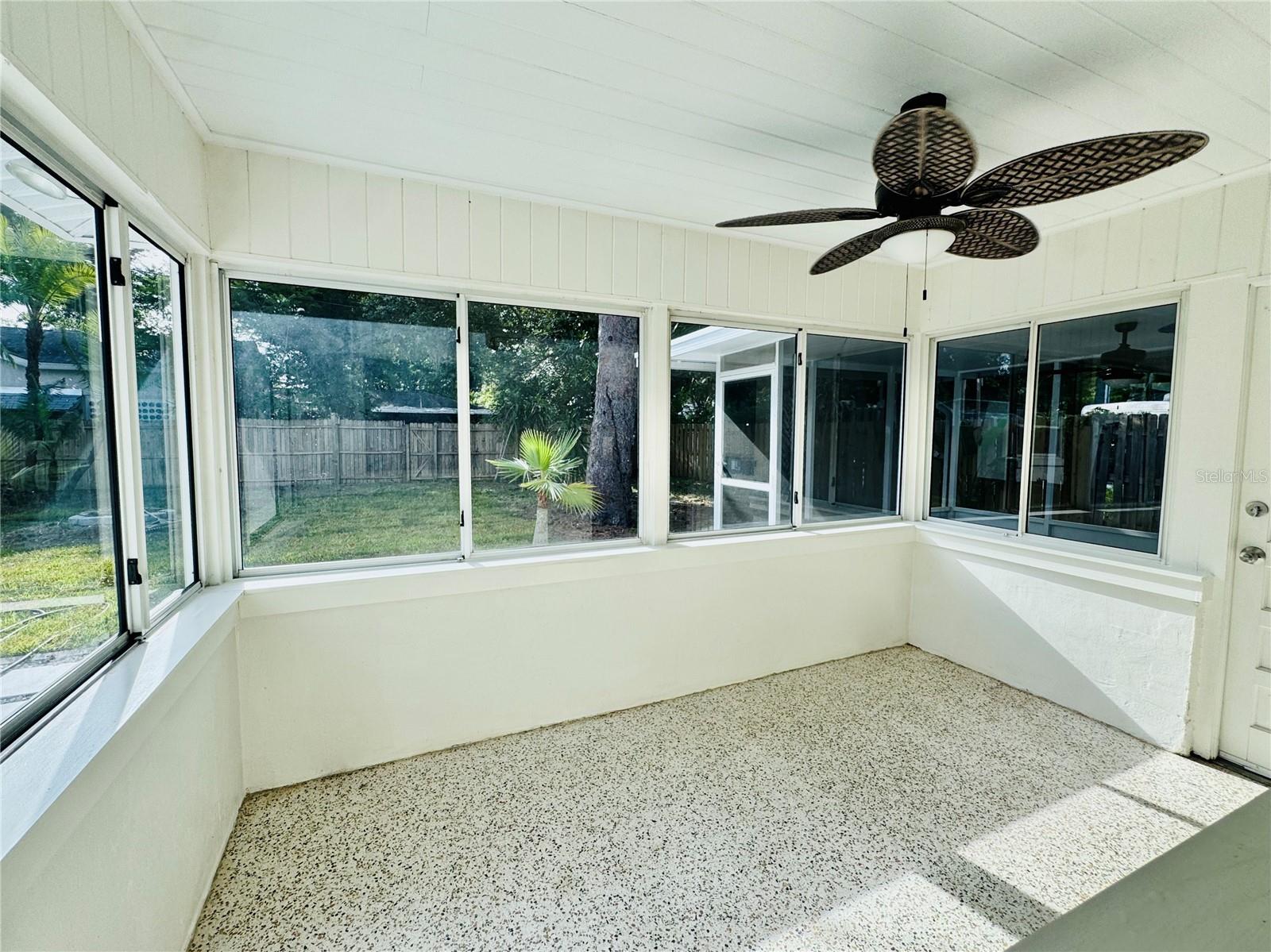 4722 STEVENS DR — photo 13