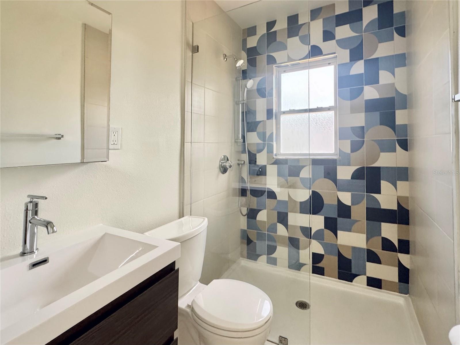 4722 STEVENS DR — photo 11
