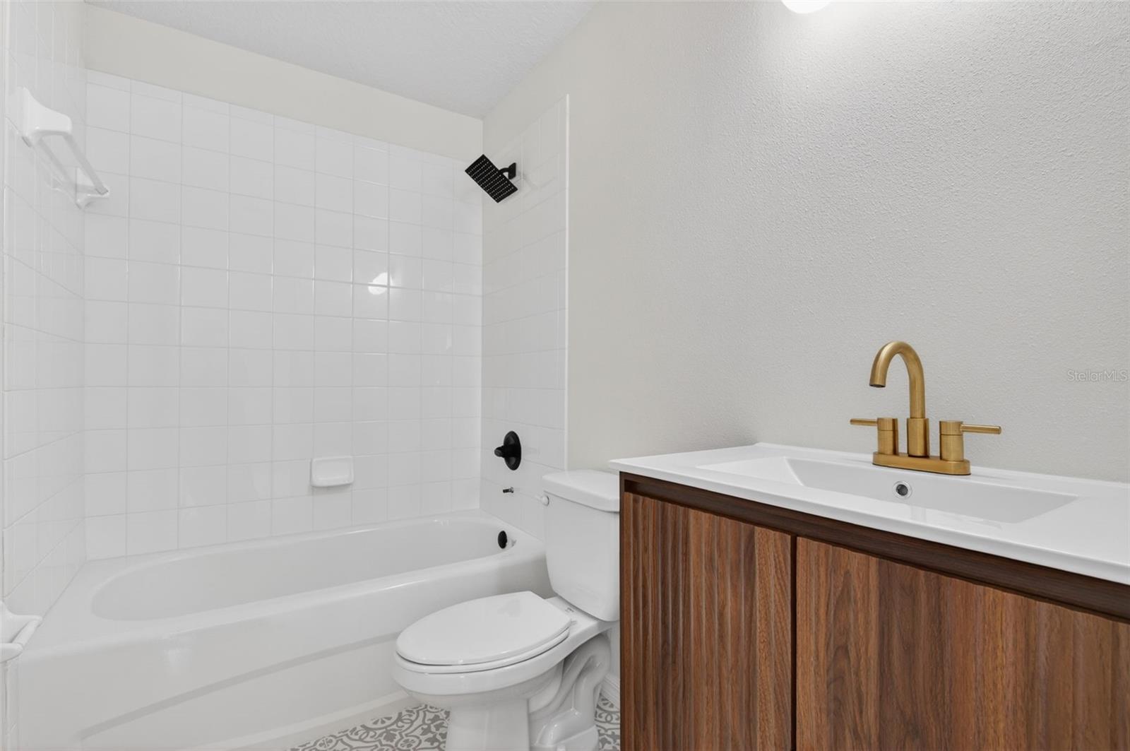 7705 NOTTINGHILL SKY DR — photo 50