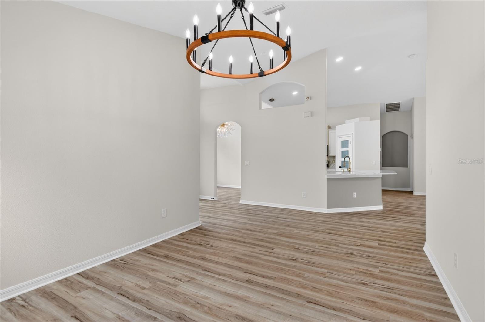 7705 NOTTINGHILL SKY DR — photo 14
