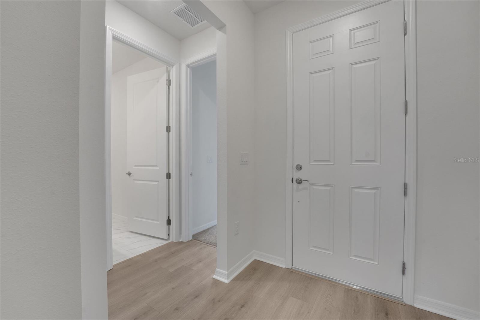 7835 GLEN LILY PL — photo 6