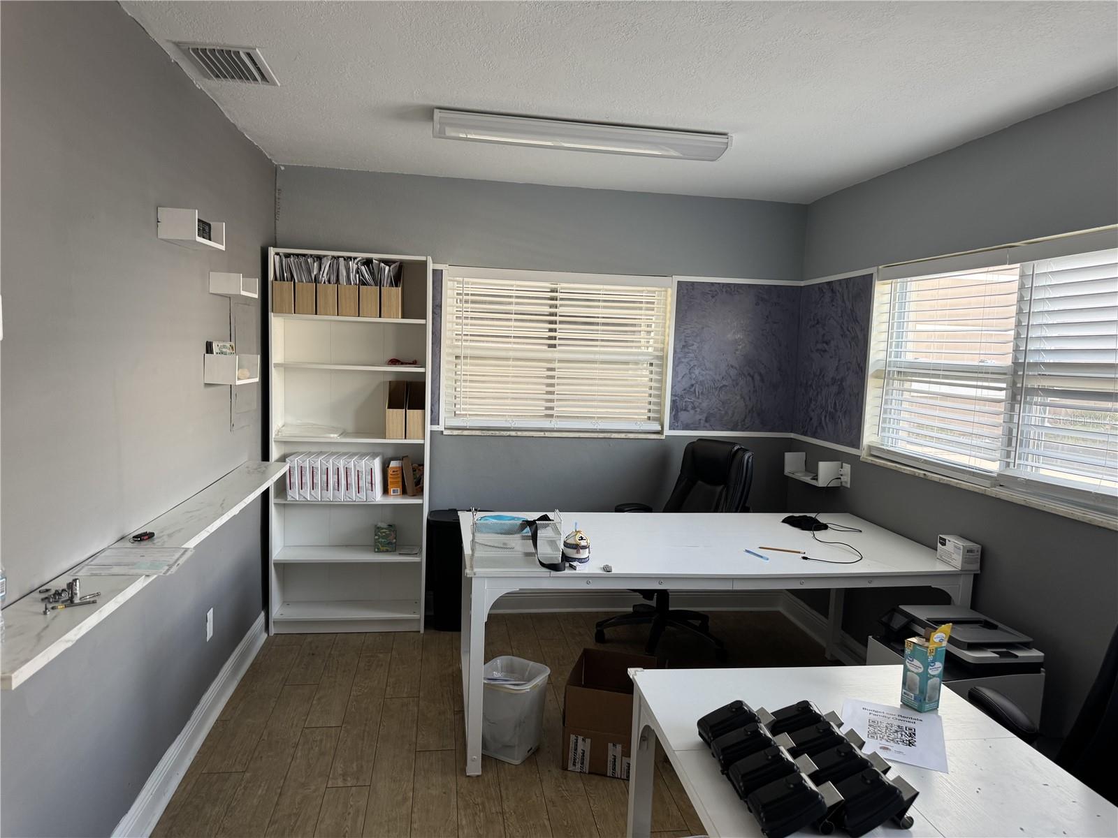 1240 ROGERS ST — photo 4